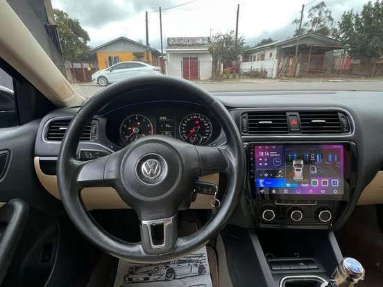 VOLKSWAGEN-JETTA-2.0 COMFORTLINE FLEX 4P MANUAL VOLKSWAGEN-JETTA-2011