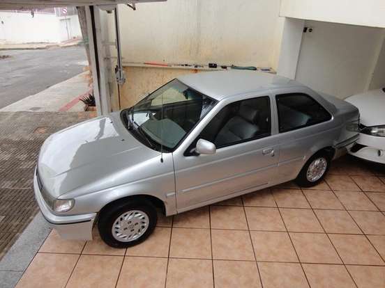 VOLKSWAGEN-LOGUS-1994