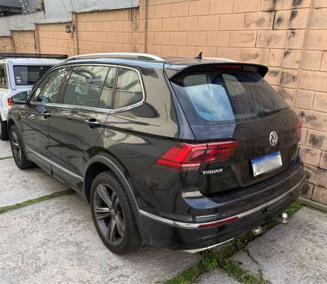 VOLKSWAGEN-TIGUAN-2020