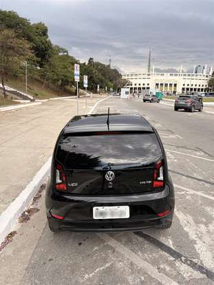 VOLKSWAGEN-UP-2019