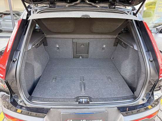 VOLVO-XC40-2.0 T4 GASOLINA GEARTRONIC VOLVO-XC40-2020
