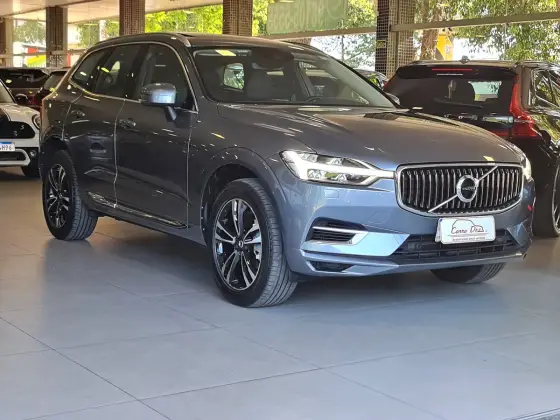 VOLVO XC60 2.0 T8 HYBRID MOMENTUM AWD GEARTRONIC VOLVO XC60 2.0 T8 HYBRID MOMENTUM AWD GEARTRONIC