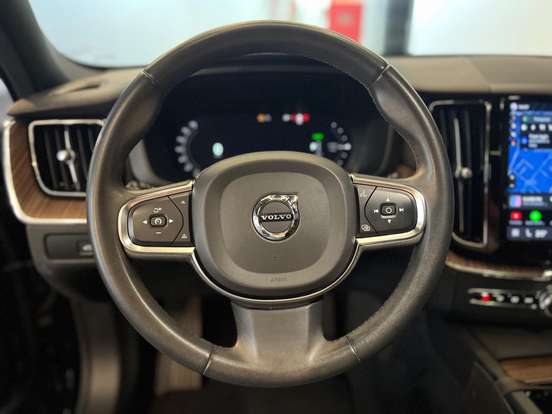VOLVO-XC60-2.0 T8 RECHARGE PLUS AWD GEARTRONIC VOLVO-XC60-2022