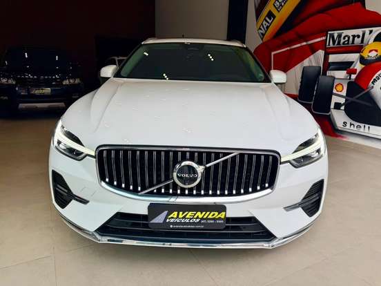 VOLVO-XC60-2024