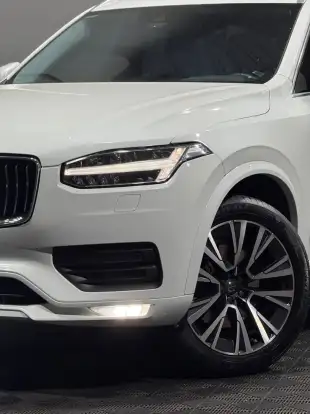 VOLVO-XC90-2019
