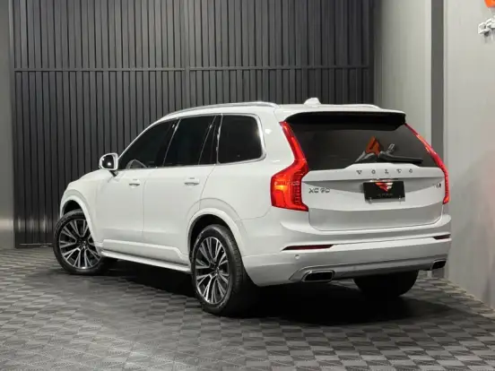 VOLVO-XC90-2.0 T6 GASOLINA MOMENTUM AWD GEARTRONIC VOLVO-XC90-2019