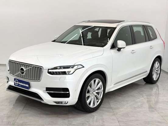 VOLVO-XC90-2017