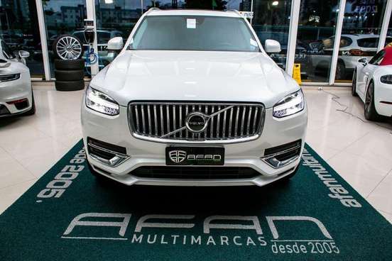 VOLVO-XC90-2023