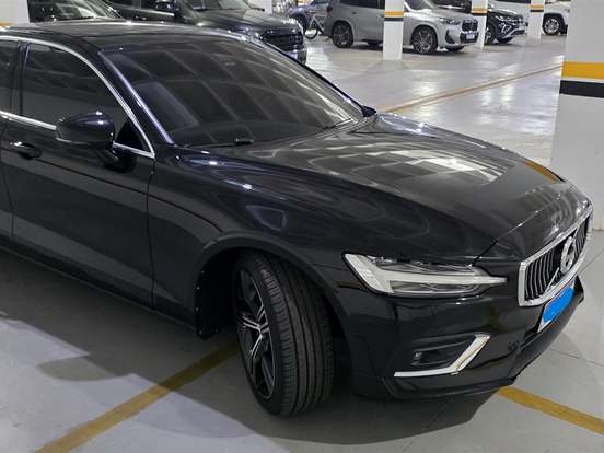 VOLVO-S60-2.0 T5 INSCRIPTION GASOLINA 4P AUTOMÁTICO VOLVO-S60-2019