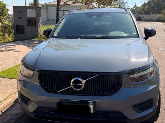 VOLVO-XC40-2.0 T4 GASOLINA MOMENTUM GEARTRONIC VOLVO-XC40-2020
