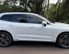 VOLVO XC60 2.0 T8 HYBRID MOMENTUM AWD GEARTRONIC VOLVO XC60 2.0 T8 HYBRID MOMENTUM AWD GEARTRONIC