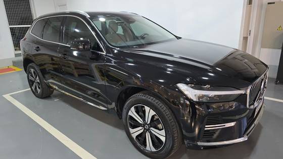 VOLVO XC60 2.0 T8 RECHARGE PLUS AWD GEARTRONIC