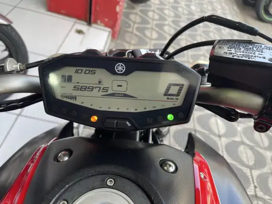 YAMAHA-MT-07 YAMAHA-MT-07-2015