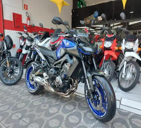 YAMAHA-MT-09-2020
