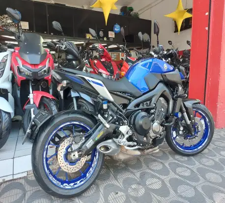 YAMAHA-MT-09 YAMAHA-MT-09-2020
