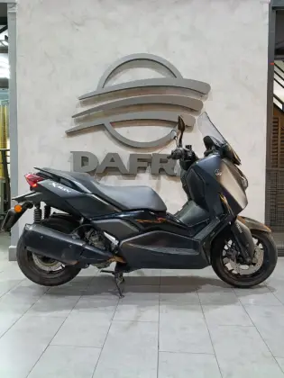 YAMAHA XMAX 250 CONNECTED ABS YAMAHA XMAX 250 CONNECTED ABS