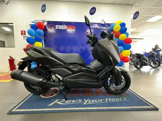 YAMAHA XMAX 300 CONNECTED ABS YAMAHA XMAX 300 CONNECTED ABS