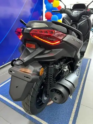 YAMAHA-XMAX 300 CONNECTED ABS-2026