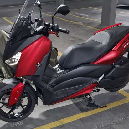 YAMAHA-XMAX ABS-2022