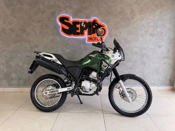 YAMAHA XTZ 250 TÉNÉRÉ 