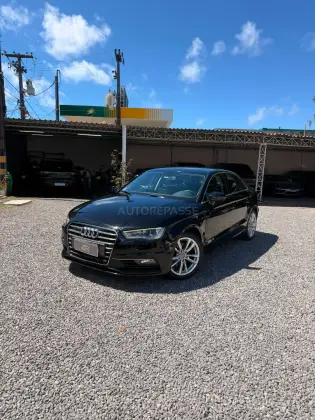AUDI A3 1.8 TFSI SEDAN AMBITION 16V 180CV GASOLINA 4P AUTOMÁTICO AUDI A3 1.8 TFSI SEDAN AMBITION 16V 180CV GASOLINA 4P AUTOMÁTICO