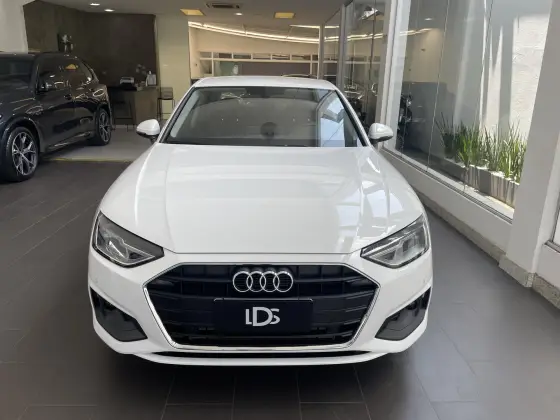 AUDI A4 2.0 TFSI GASOLINA S LINE S TRONIC AUDI A4 2.0 TFSI GASOLINA S LINE S TRONIC
