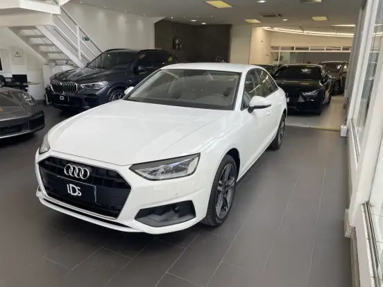 AUDI-A4-2.0 TFSI GASOLINA S LINE S TRONIC AUDI-A4-2022