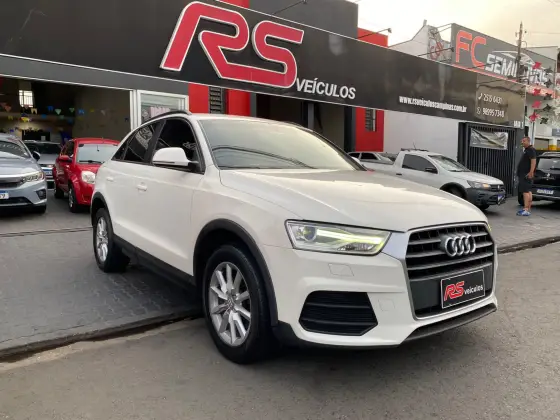 AUDI Q3 1.4 TFSI AMBIENTE GASOLINA 4P S TRONIC