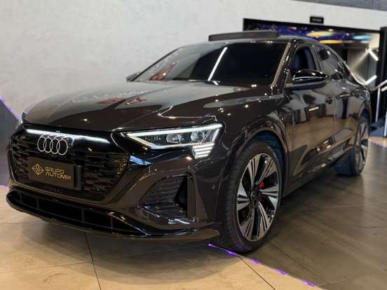 AUDI-Q8 E-TRON-2023