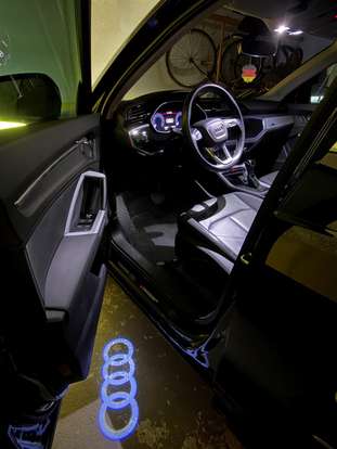 AUDI-Q3-2021