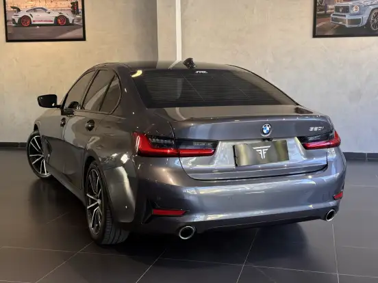 BMW-320i-2.0 16V TURBO GASOLINA SPORT AUTOMÁTICO BMW-320i-2019
