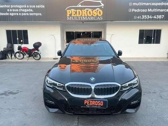 BMW-320i-2022
