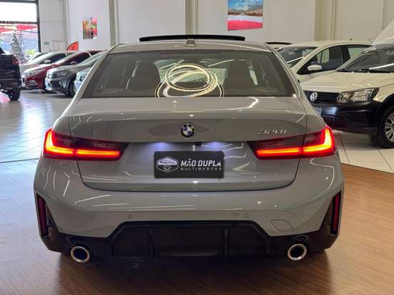 BMW-320i-2.0 16V TURBO FLEX M SPORT AUTOMÁTICO BMW-320i-2024