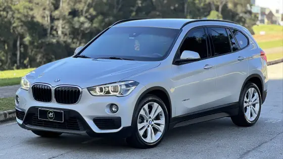 BMW X1 2.0 16V TURBO ACTIVEFLEX SDRIVE20I 4P AUTOMÁTICO BMW X1 2.0 16V TURBO ACTIVEFLEX SDRIVE20I 4P AUTOMÁTICO