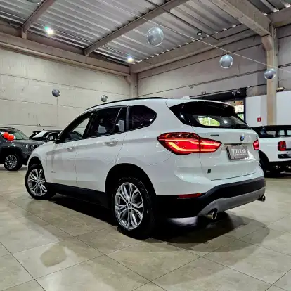 BMW-X1-2.0 16V TURBO ACTIVEFLEX SDRIVE20I 4P AUTOMÁTICO BMW-X1-2018