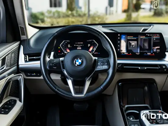 BMW-X1-2.0 16V TURBO GASOLINA SDRIVE20I X-LINE STEPTRONIC BMW-X1-2023