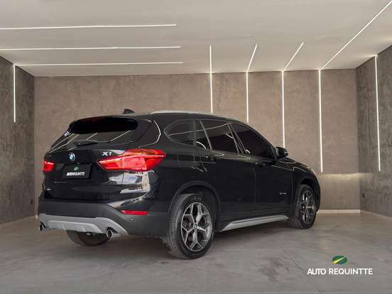 BMW-X1-2.0 16V TURBO ACTIVEFLEX SDRIVE20I 4P AUTOMÁTICO BMW-X1-2017