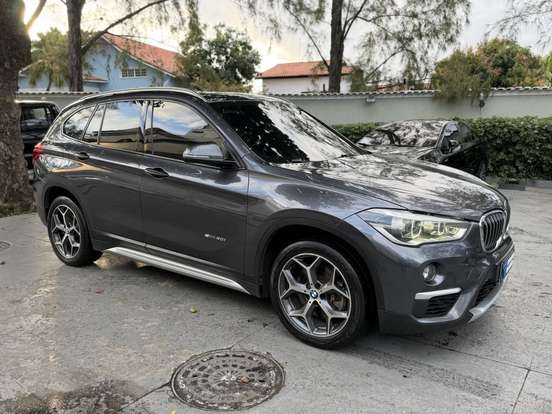 BMW-X1-2.0 16V TURBO ACTIVEFLEX SDRIVE20I X-LINE 4P AUTOMÁTICO BMW-X1-2017