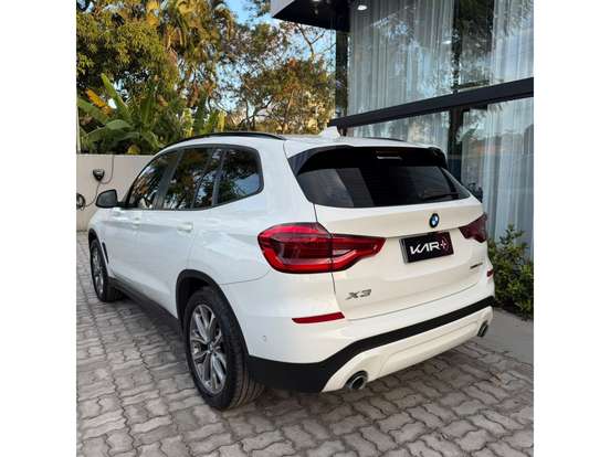 BMW-X3-2020