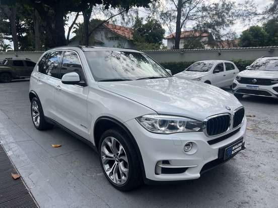 BMW-X5-3.0 4X4 30D I6 TURBO DIESEL 4P AUTOMÁTICO BMW-X5-2016