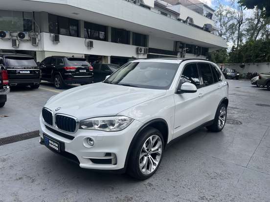 BMW-X5-3.0 4X4 30D I6 TURBO DIESEL 4P AUTOMÁTICO BMW-X5-2016