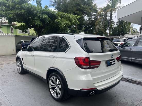 BMW-X5-3.0 4X4 30D I6 TURBO DIESEL 4P AUTOMÁTICO BMW-X5-2016