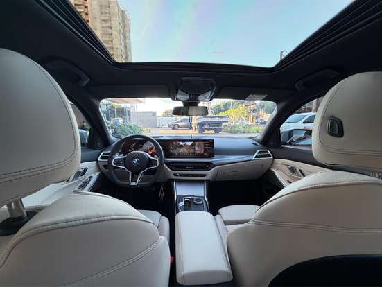 BMW-320i-2024