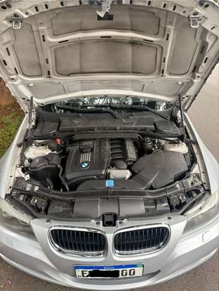 BMW-325i-2010
