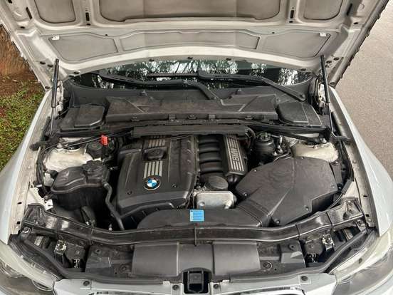 BMW-325i-2.5 SEDAN 24V GASOLINA 4P AUTOMÁTICO BMW-325i-2010