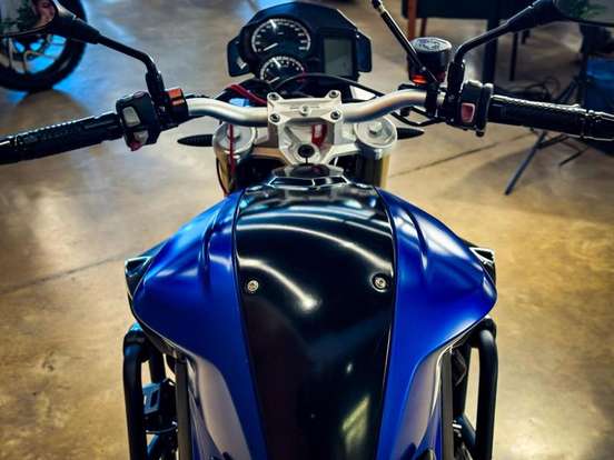 BMW-F 800 R BMW-F 800 R-2015