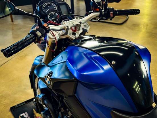 BMW-F 800 R BMW-F 800 R-2015