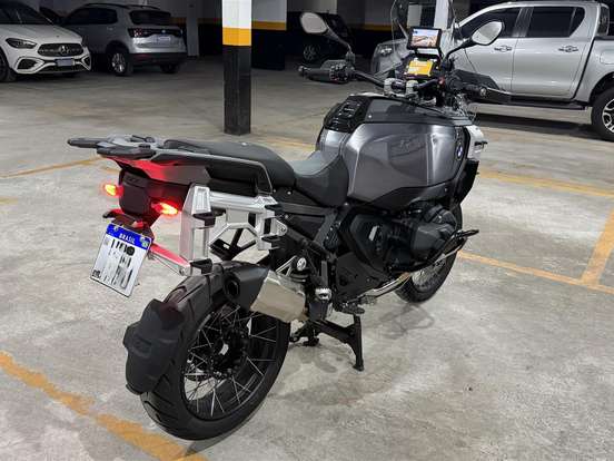 BMW-R 1300 GS ADVENTURE TRIPLE BLACK BMW-R 1300 GS ADVENTURE TRIPLE BLACK-2025