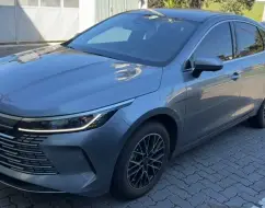 BYD KING 1.5 DM-I PHEV GS AUTOMÁTICO BYD KING 1.5 DM-I PHEV GS AUTOMÁTICO