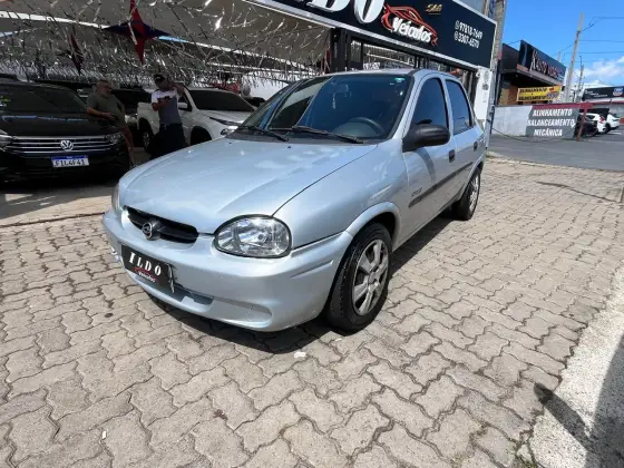 CHEVROLET CLASSIC 1.0 MPFI SPIRIT 8V FLEX 4P MANUAL CHEVROLET CLASSIC 1.0 MPFI SPIRIT 8V FLEX 4P MANUAL